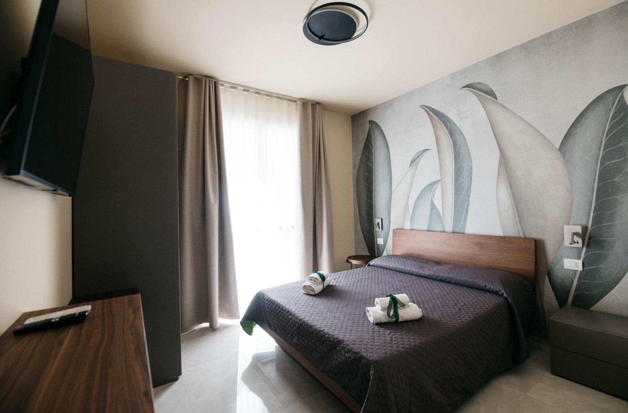 Minerva Luxury Apartment & Tulipan Apartment By Taormina Holidays Exterior photo